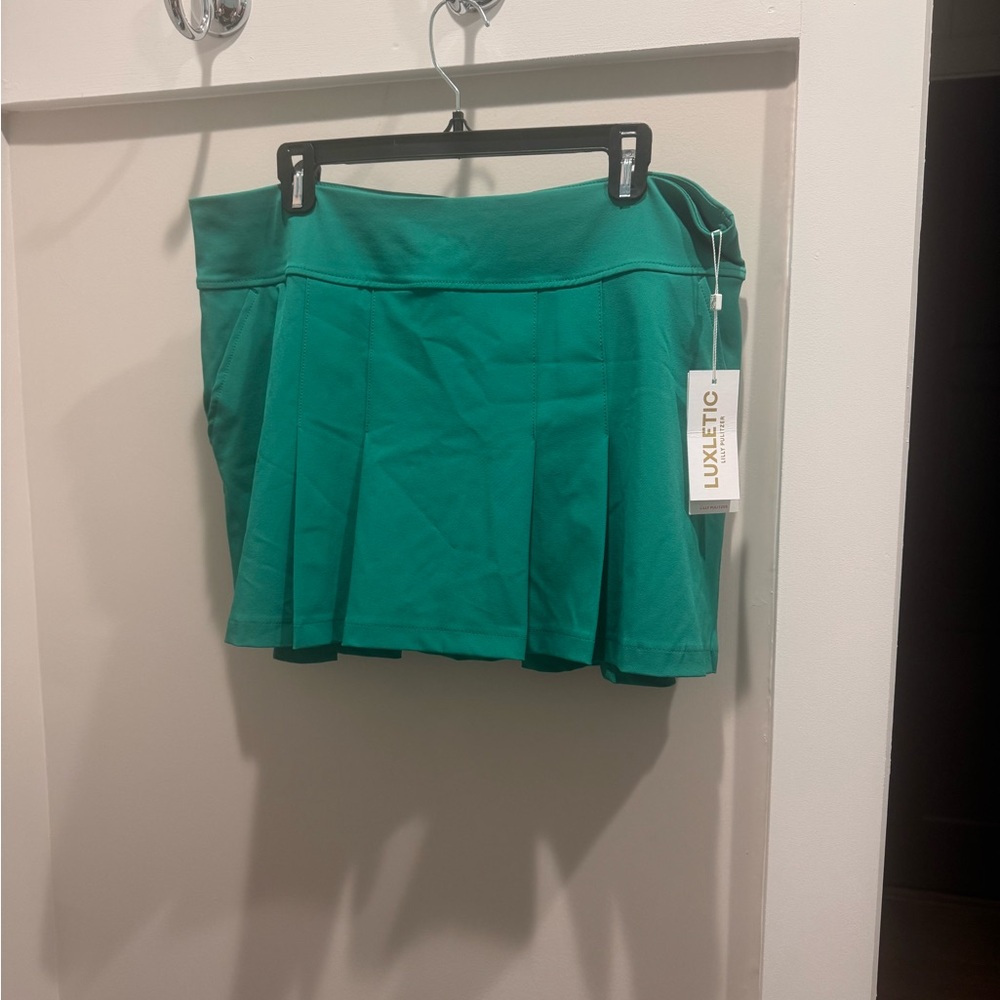 Lilly Pulitzer Luxletic Fiddle Green Mini Skort
